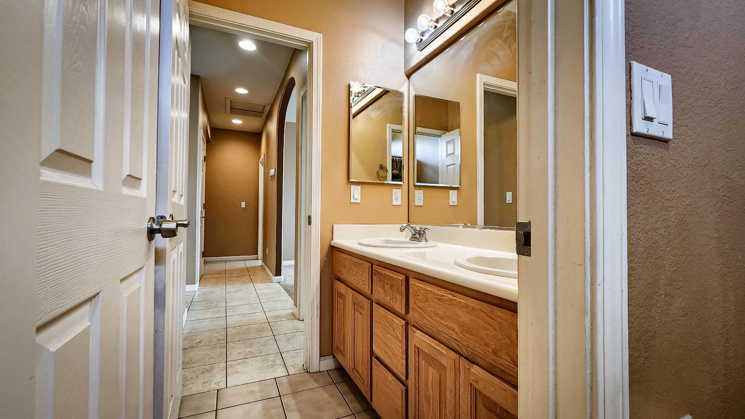 Detail Gallery Image 53 of 97 For 3334 Costantino Cir, Stockton,  CA 95212 - 3 Beds | 2/1 Baths