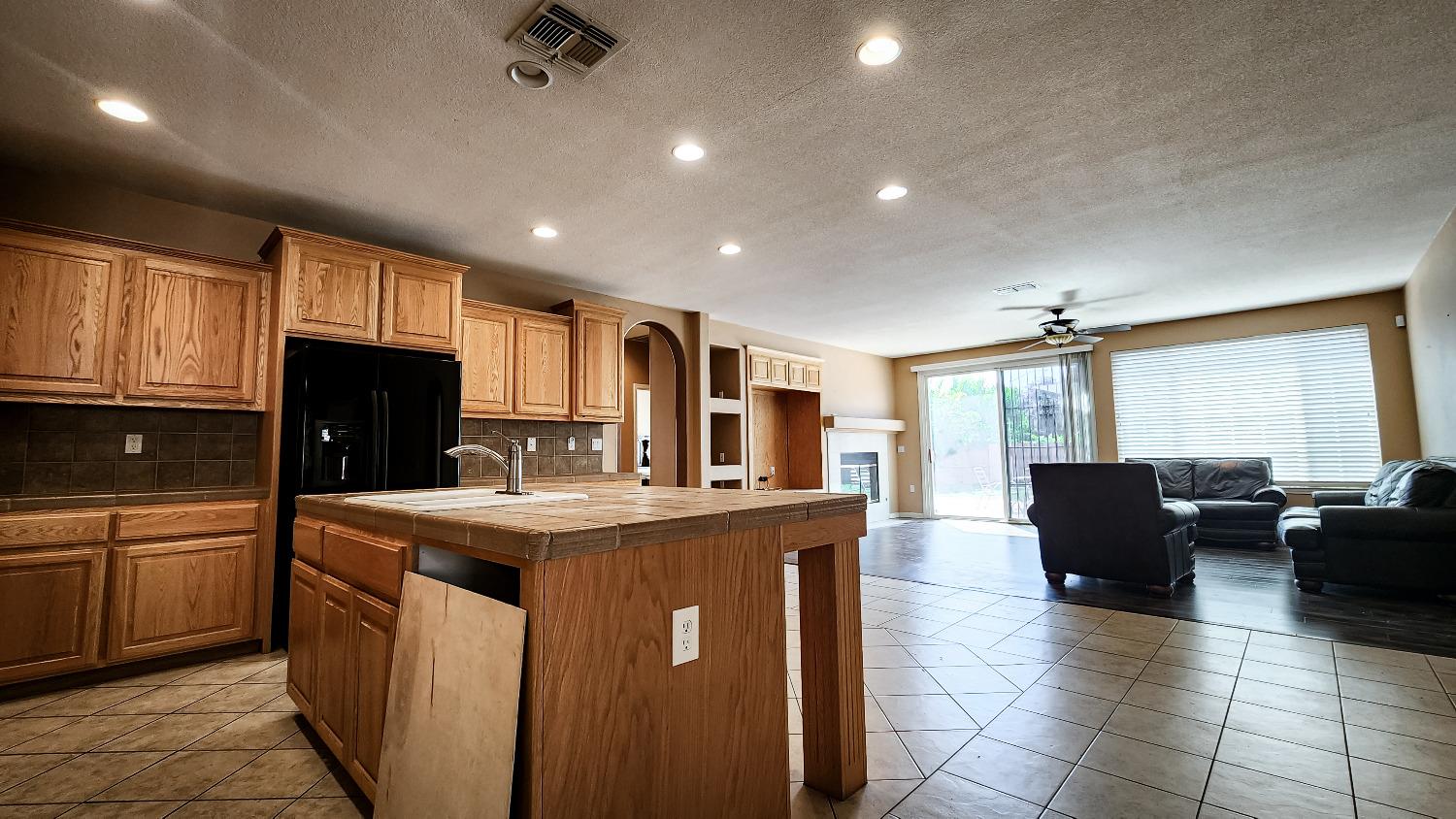Detail Gallery Image 31 of 97 For 3334 Costantino Cir, Stockton,  CA 95212 - 3 Beds | 2/1 Baths