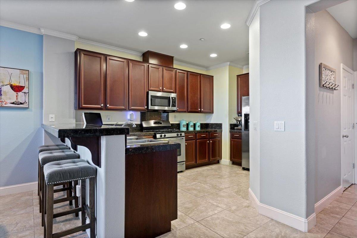 Detail Gallery Image 13 of 60 For 1300 Hudson Cir, Lincoln,  CA 95648 - 3 Beds | 2/1 Baths