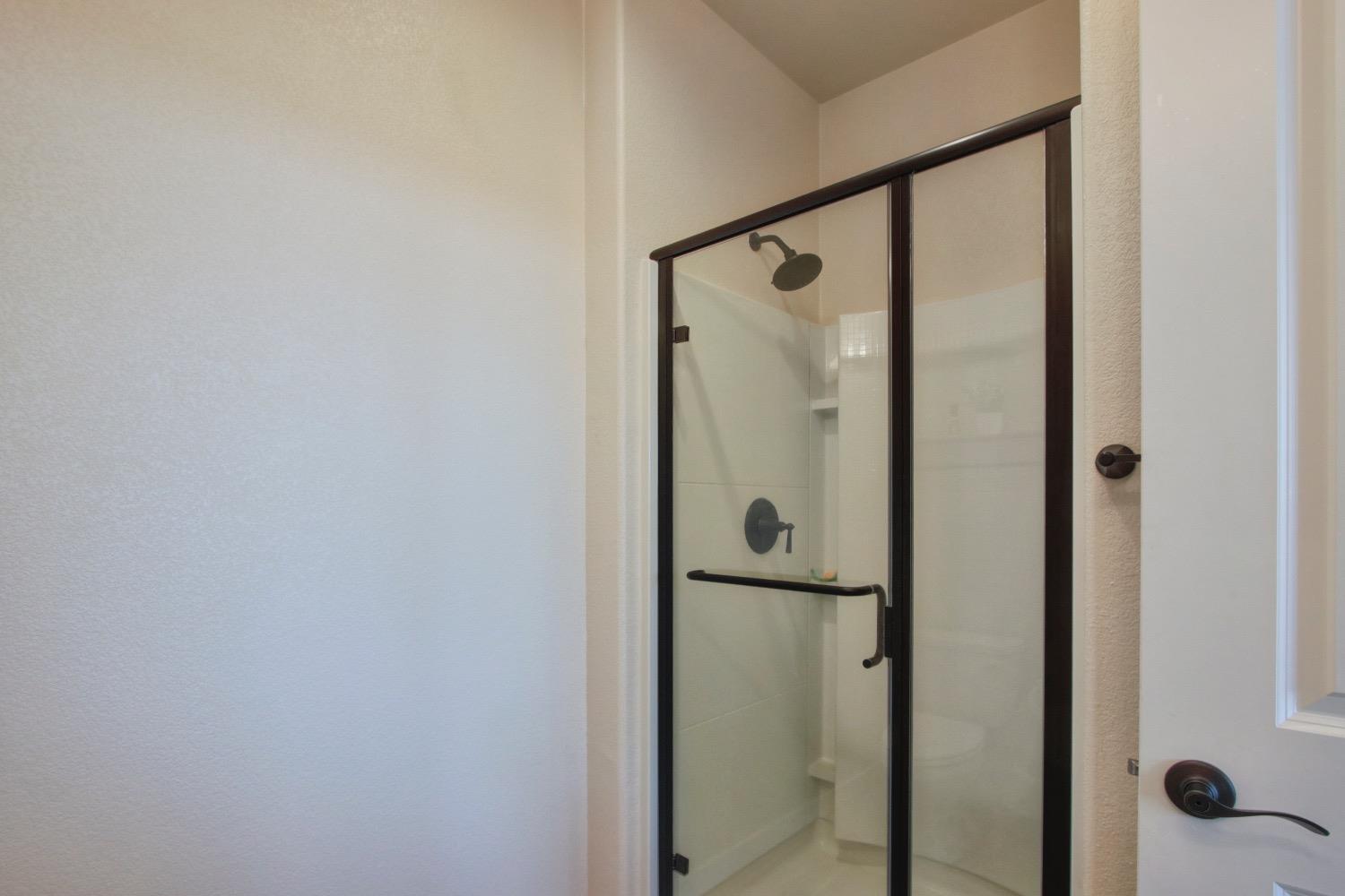 Detail Gallery Image 32 of 55 For 4382 Borderlands Dr, Rancho Cordova,  CA 95742 - 3 Beds | 2/1 Baths