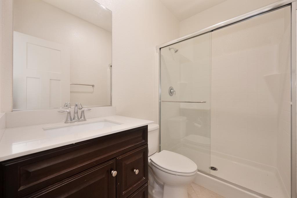 Detail Gallery Image 40 of 87 For 7450 Hanfield Dr, Sacramento,  CA 95829 - 4 Beds | 3/1 Baths