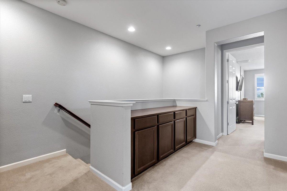 Detail Gallery Image 19 of 60 For 1300 Hudson Cir, Lincoln,  CA 95648 - 3 Beds | 2/1 Baths
