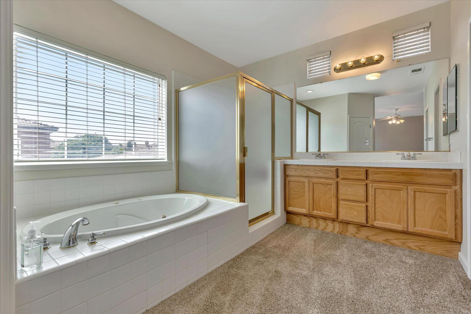Detail Gallery Image 33 of 41 For 227 Barcelona Dr, Tracy,  CA 95377 - 4 Beds | 2/1 Baths
