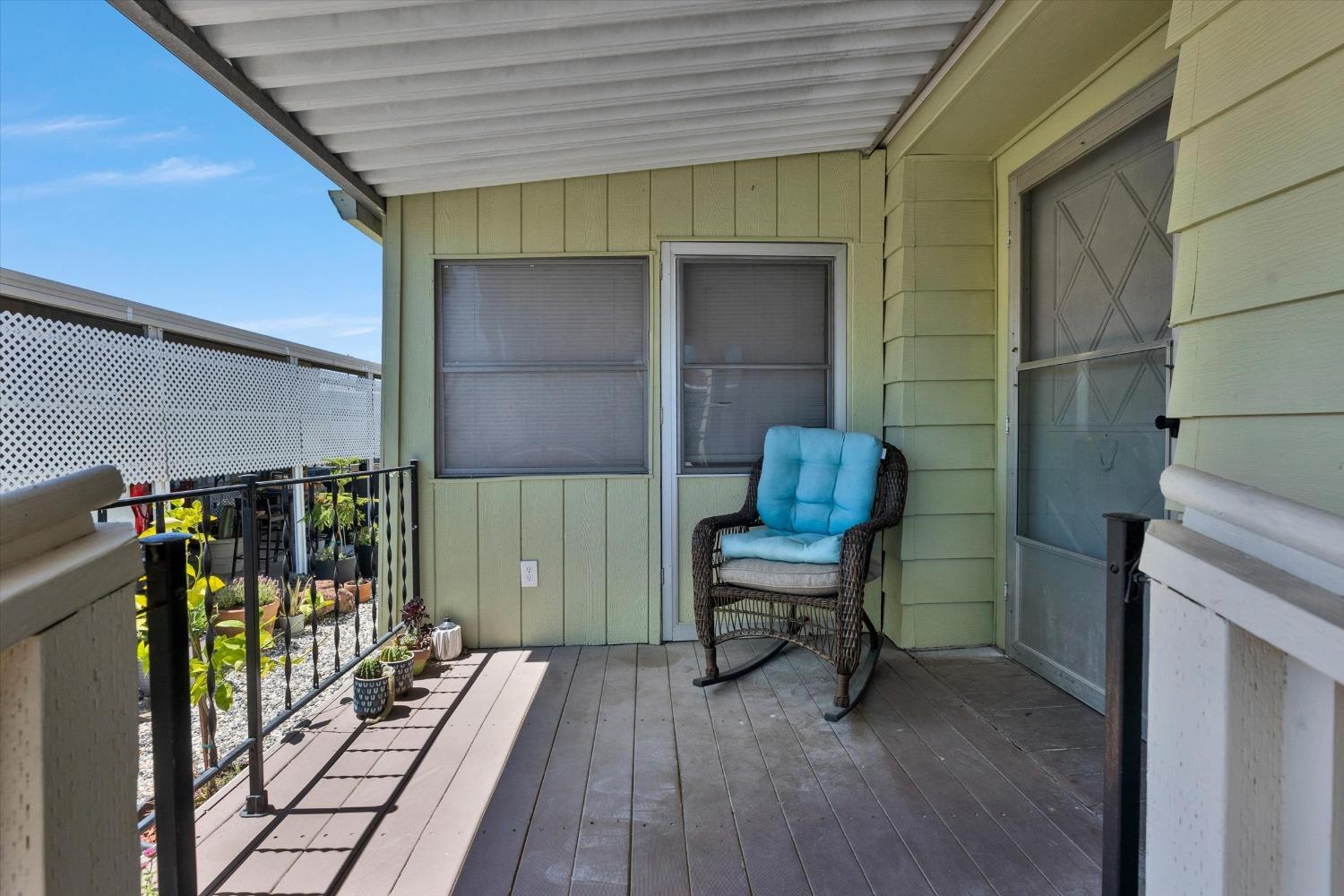 Detail Gallery Image 5 of 36 For 4211 Bouquet Way, Sacramento,  CA 95834 - 2 Beds | 2 Baths