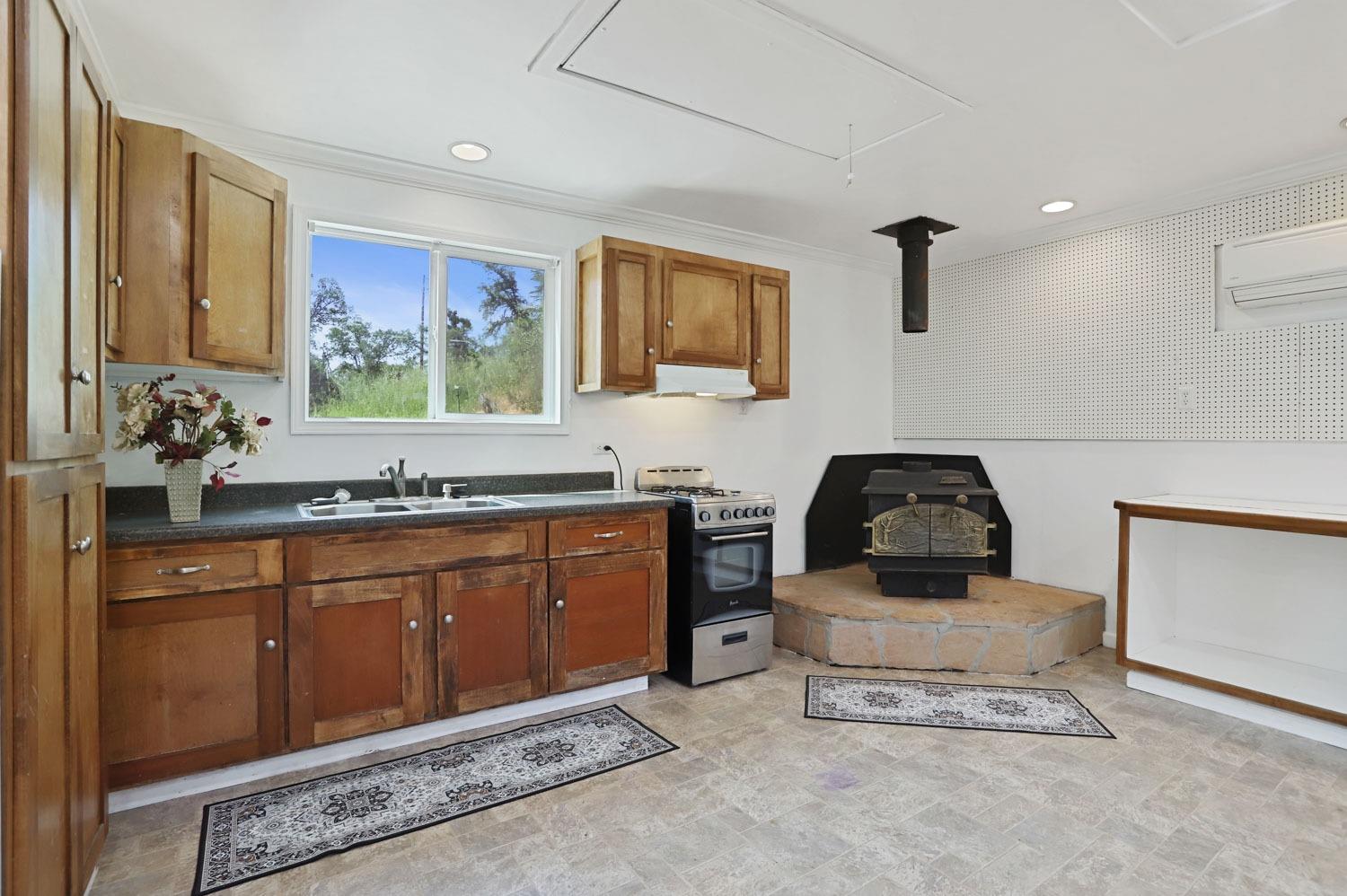 Detail Gallery Image 44 of 51 For 1439 Calaveritas Rd, San Andreas,  CA 95249 - 3 Beds | 2/1 Baths