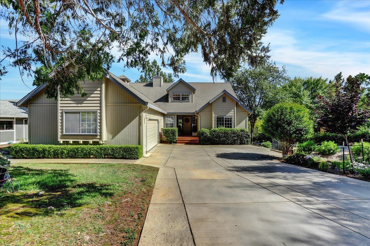 Detail Gallery Image 1 of 1 For 13285 Thistle Loop, Penn Valley,  CA 95946 - 5 Beds | 3 Baths