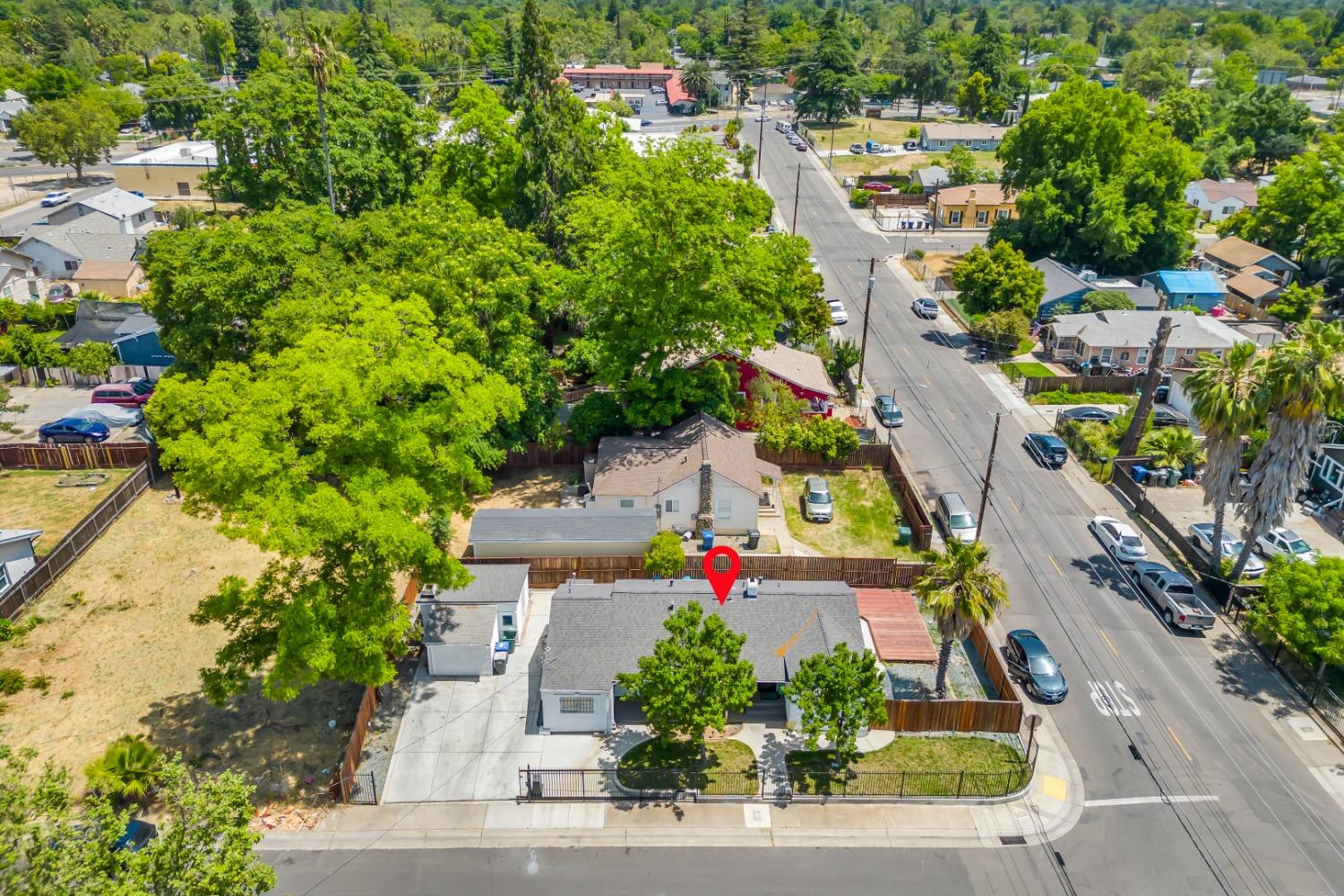 Detail Gallery Image 34 of 38 For 4345 48th St, Sacramento,  CA 95820 - 3 Beds | 2 Baths