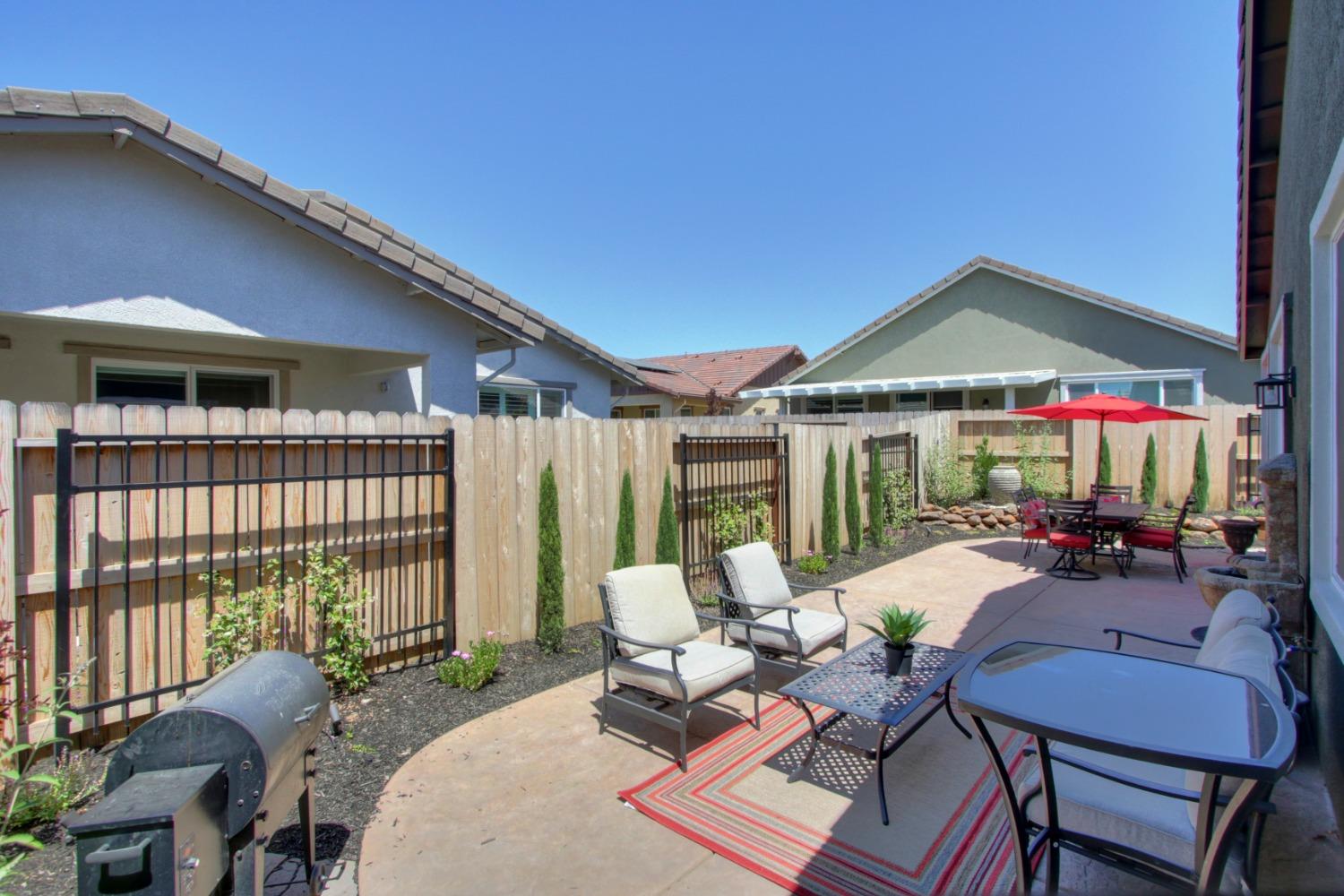 Detail Gallery Image 33 of 43 For 1476 Carson River Loop, Lincoln,  CA 95648 - 2 Beds | 2 Baths