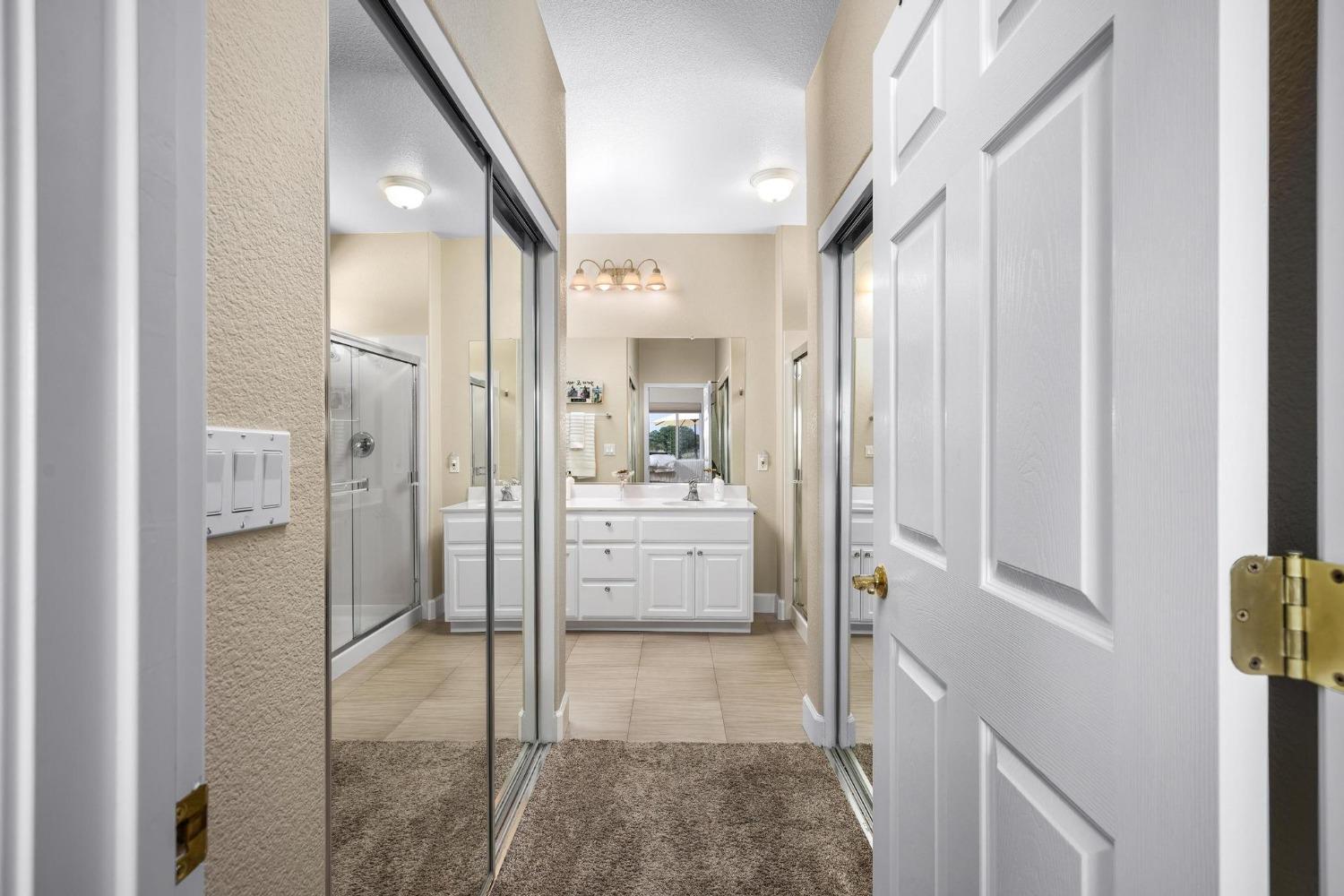 Detail Gallery Image 27 of 46 For 302 Mitchell Lake Ln #120,  Copperopolis,  CA 95228 - 2 Beds | 2 Baths
