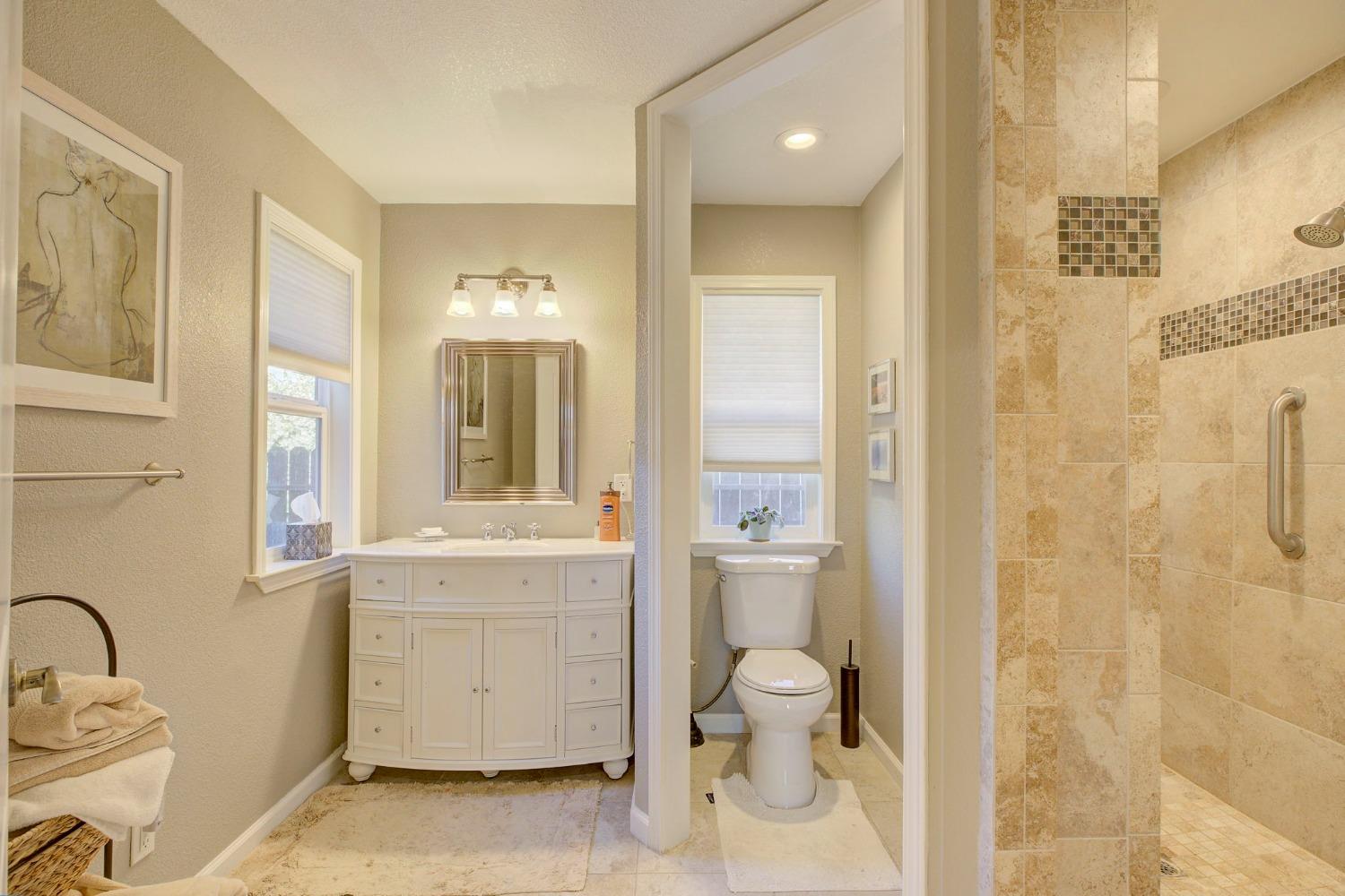 Detail Gallery Image 15 of 26 For 7452 Brook Dale, Citrus Heights,  CA 95621 - 3 Beds | 2 Baths