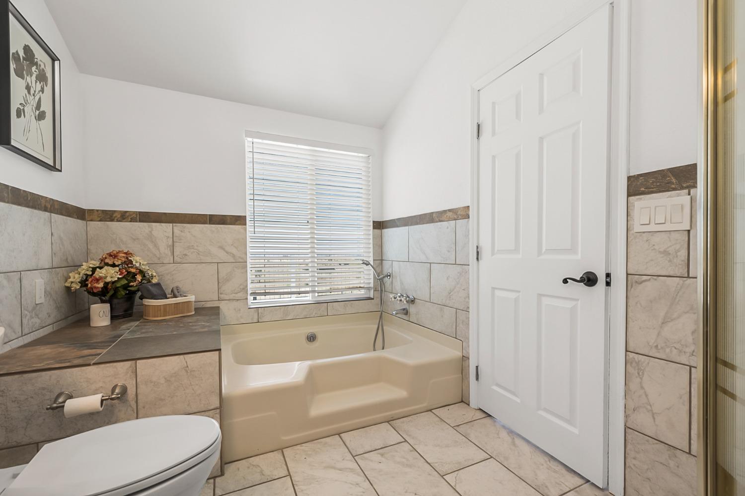 Detail Gallery Image 20 of 53 For 3858 Wichita Way, Wheatland,  CA 95692 - 3 Beds | 2 Baths