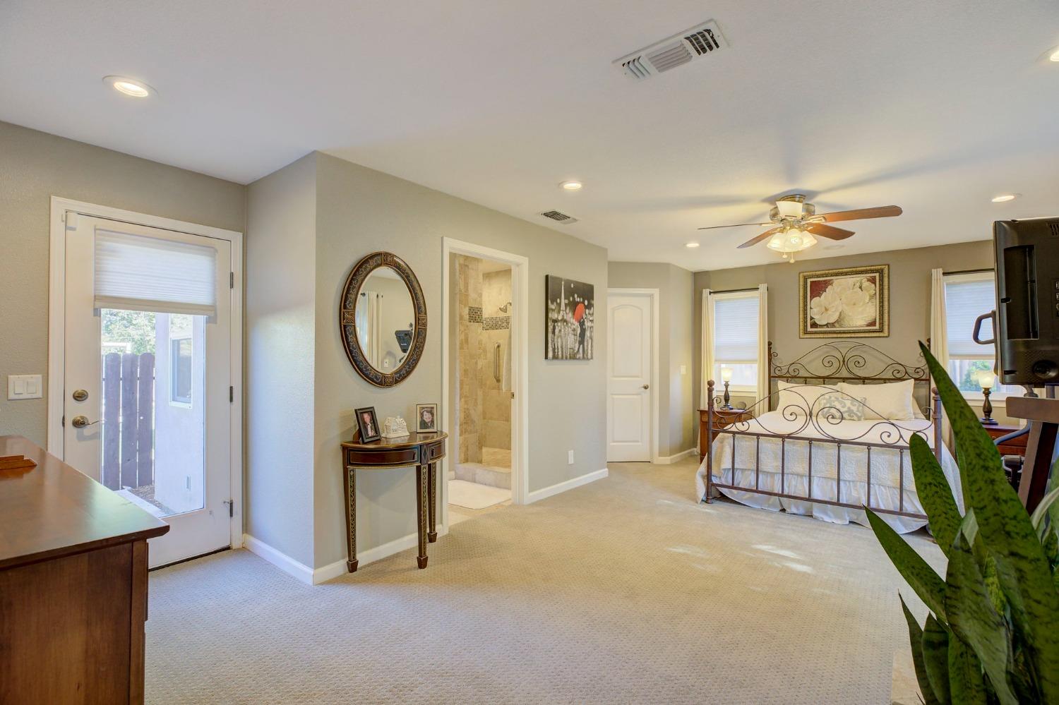 Detail Gallery Image 13 of 26 For 7452 Brook Dale, Citrus Heights,  CA 95621 - 3 Beds | 2 Baths