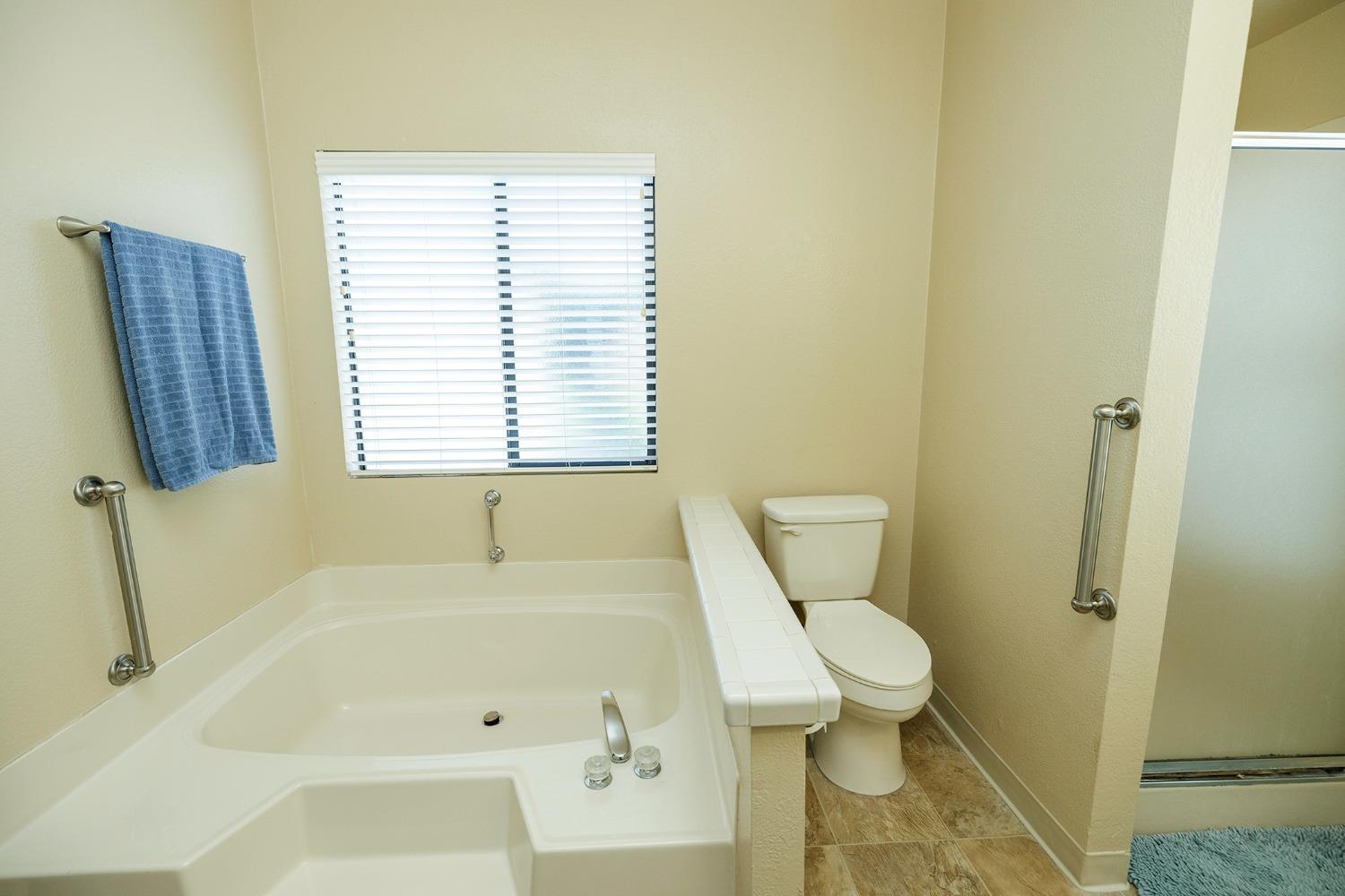 Detail Gallery Image 21 of 31 For 1500 Held Dr 99, Modesto,  CA 95355 - 2 Beds | 2 Baths