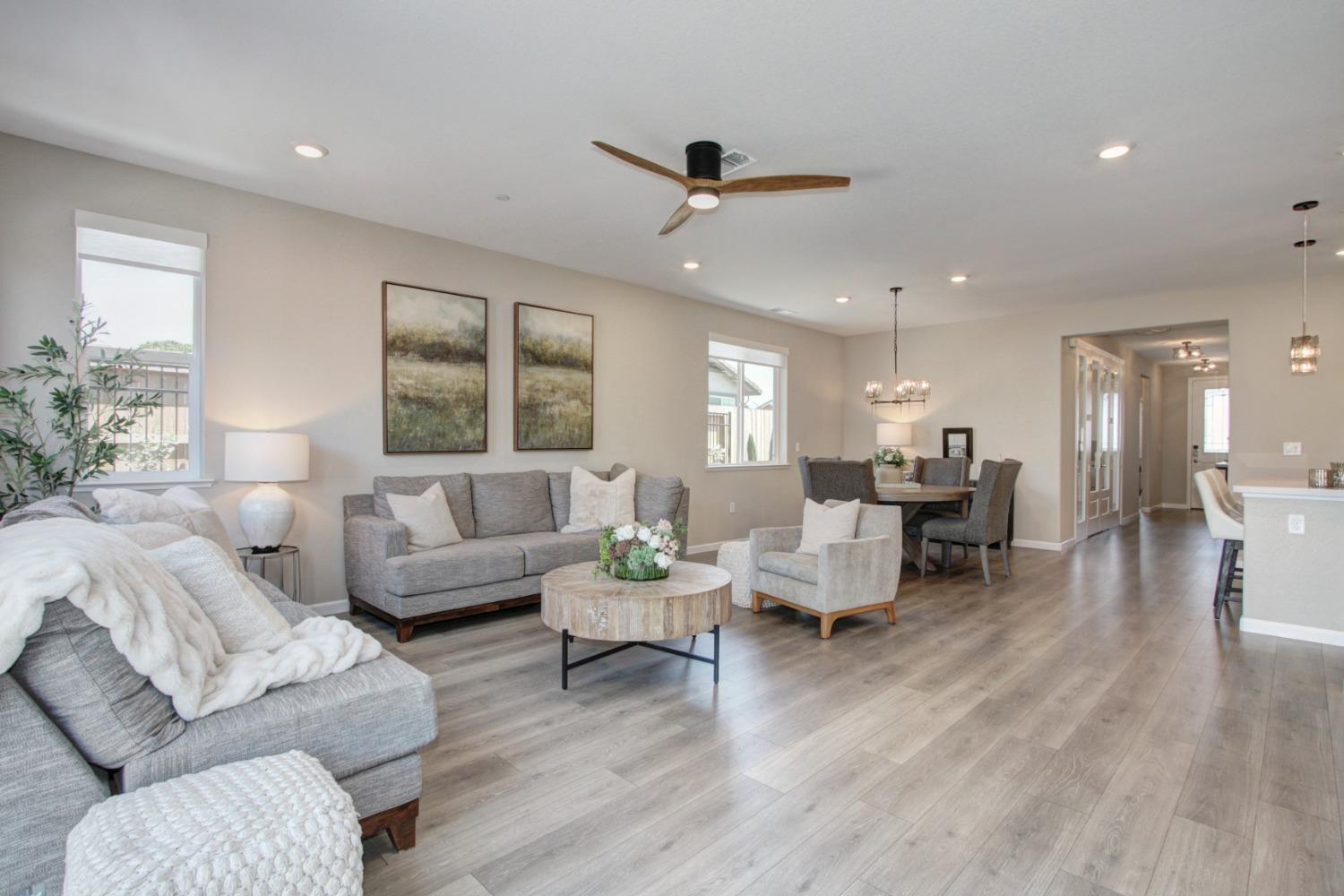 Detail Gallery Image 10 of 43 For 1476 Carson River Loop, Lincoln,  CA 95648 - 2 Beds | 2 Baths