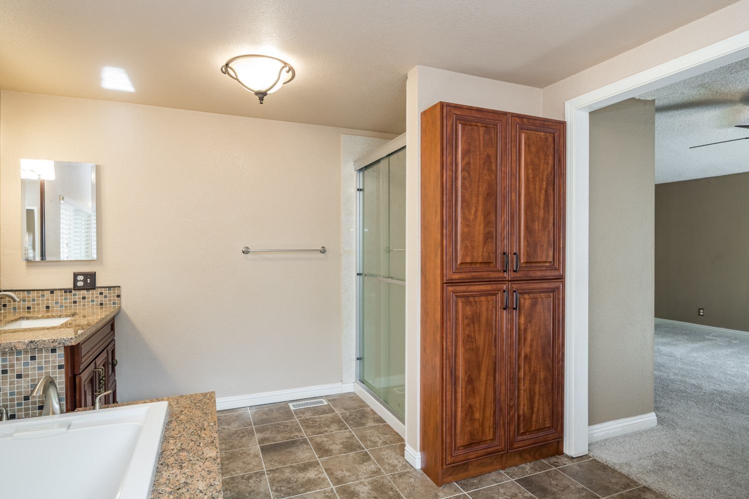 Detail Gallery Image 17 of 32 For 178 Brookshire Way, Roseville,  CA 95678 - 2 Beds | 2 Baths