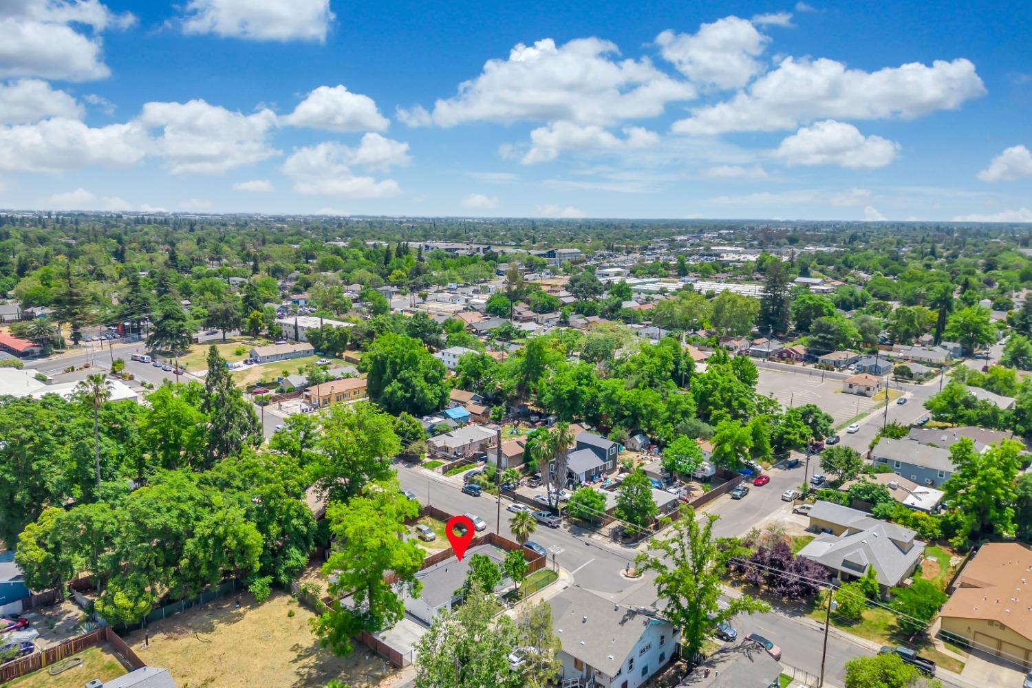 Detail Gallery Image 33 of 38 For 4345 48th St, Sacramento,  CA 95820 - 3 Beds | 2 Baths