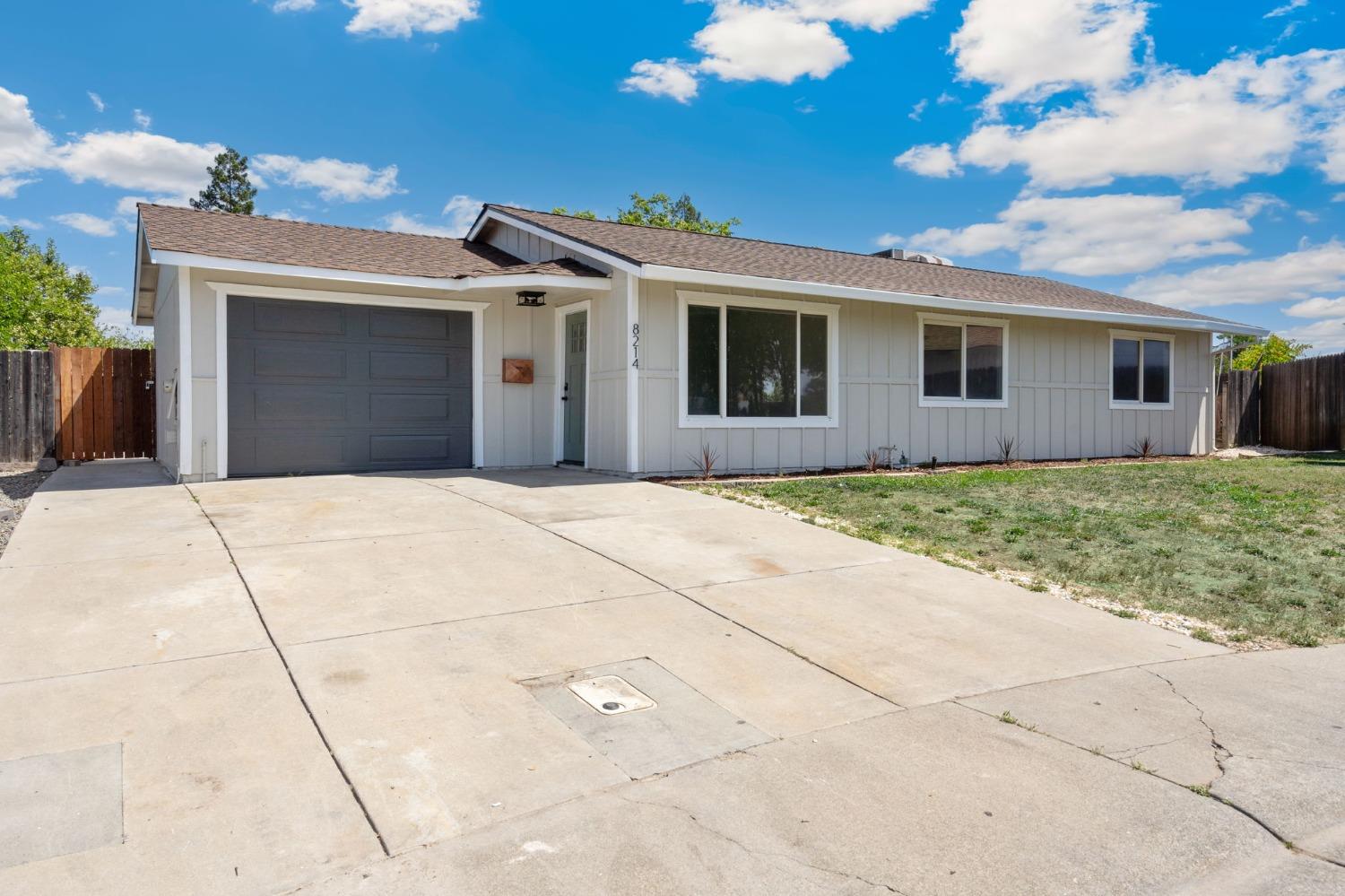 Detail Gallery Image 1 of 21 For 8214 Angelo Ct, Elverta,  CA 95626 - 3 Beds | 1/1 Baths