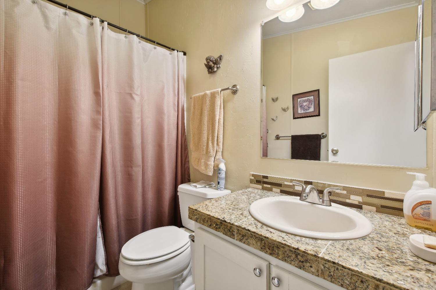 Detail Gallery Image 13 of 27 For 6600 Grosse Point Ct 601, Citrus Heights,  CA 95621 - 3 Beds | 2 Baths