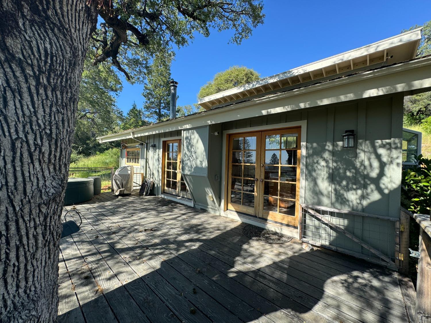 Detail Gallery Image 10 of 43 For 10742 Cedarsong Rd, Nevada City,  CA 95959 - 2 Beds | 1/1 Baths