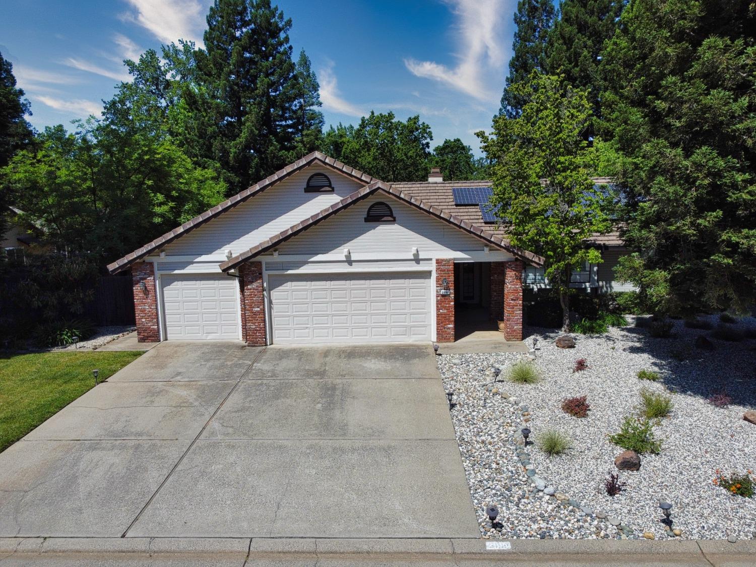 Detail Gallery Image 2 of 87 For 2880 Springburn Way, El Dorado Hills,  CA 95762 - 4 Beds | 2 Baths