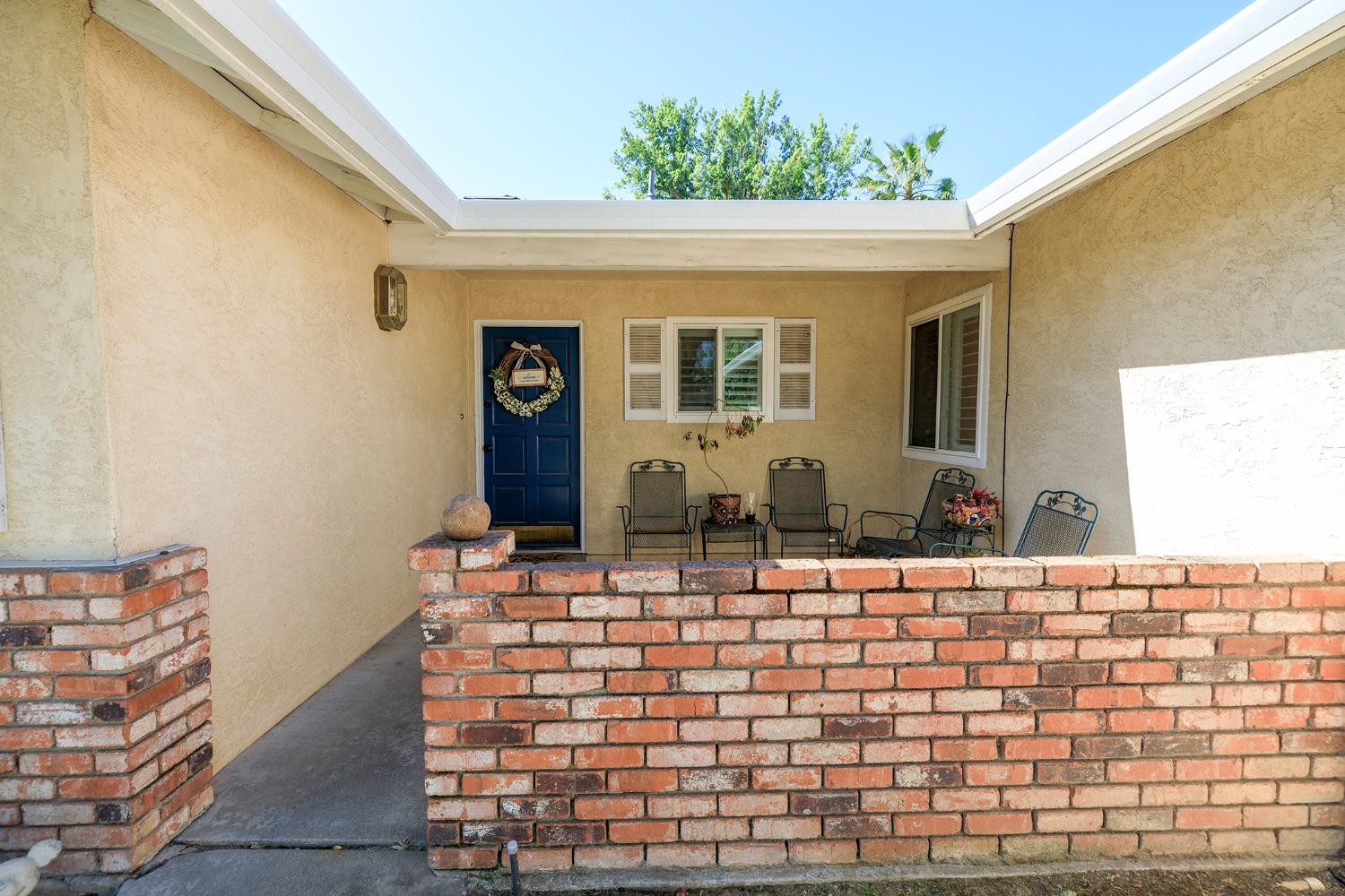 Detail Gallery Image 4 of 40 For 1616 Castilla Way, Modesto,  CA 95355 - 3 Beds | 2 Baths