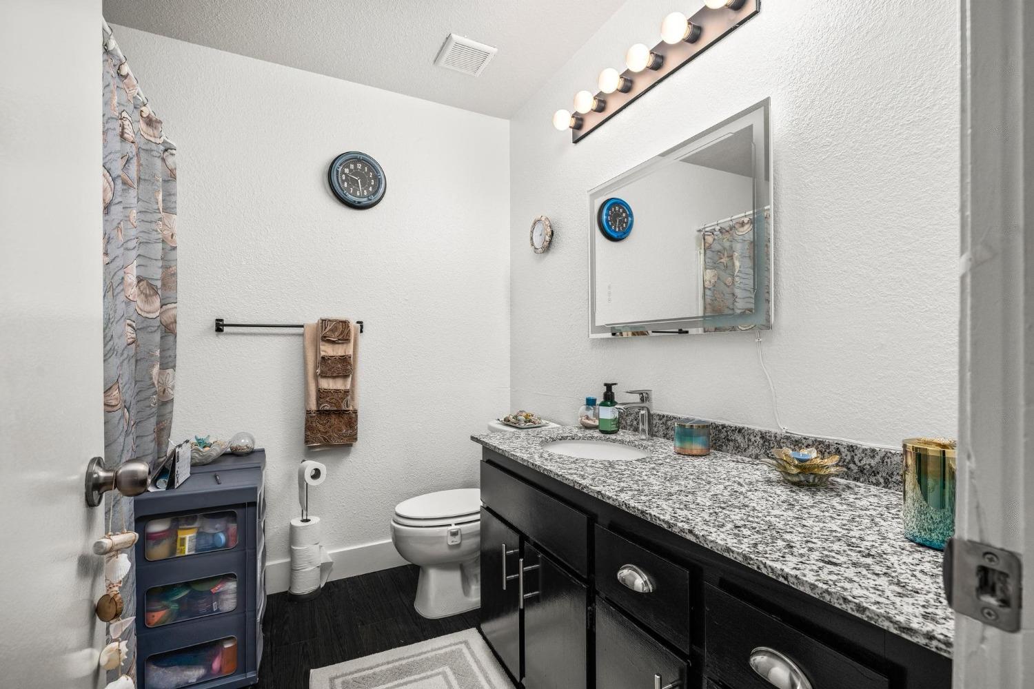 Detail Gallery Image 22 of 28 For 2268 Piccardo Cir, Stockton,  CA 95207 - 2 Beds | 2 Baths