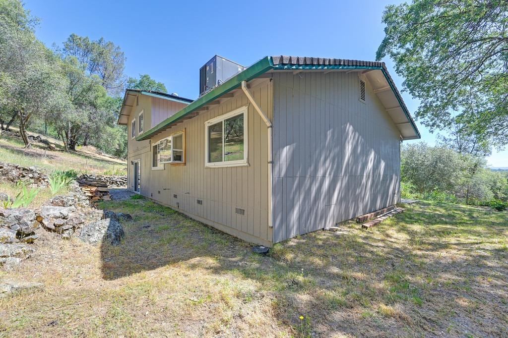 Detail Gallery Image 26 of 29 For 5306 Quail Valley Rd, Placerville,  CA 95667 - 3 Beds | 2/1 Baths