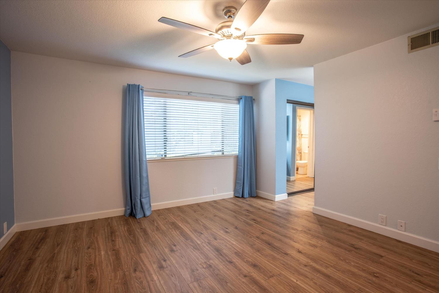 Detail Gallery Image 17 of 29 For 2280 Hurley Way #71,  Sacramento,  CA 95825 - 2 Beds | 2 Baths