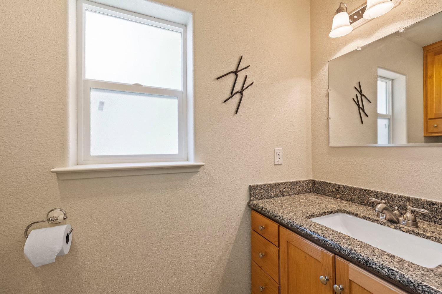 Detail Gallery Image 14 of 24 For 23001 Fuller Rd, Twain Harte,  CA 95383 - 3 Beds | 1/1 Baths