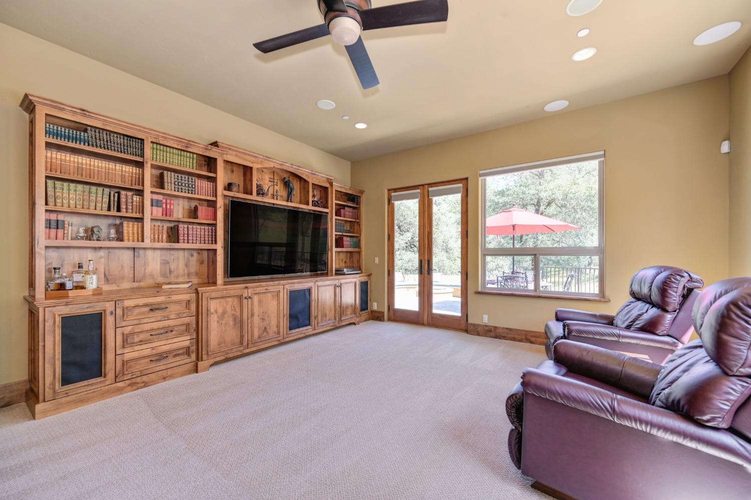 Detail Gallery Image 40 of 59 For 15255 Woodmont Ln, Meadow Vista,  CA 95722 - 4 Beds | 3/1 Baths