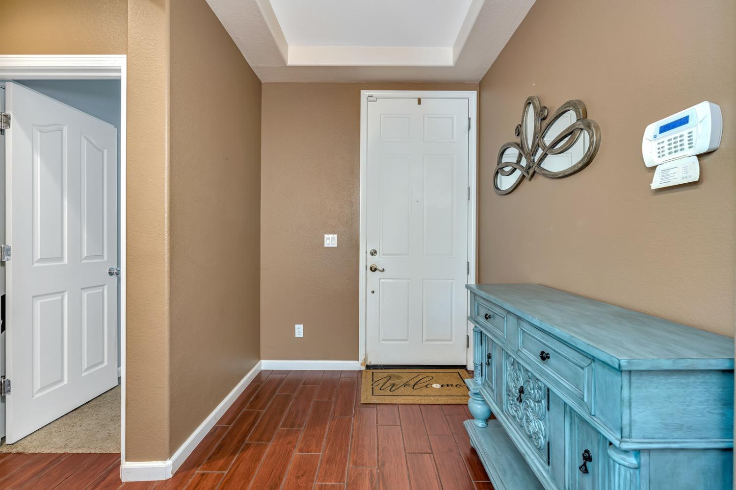 Detail Gallery Image 1 of 1 For 3788 Jardin Way, Merced,  CA 95340 - 4 Beds | 2 Baths