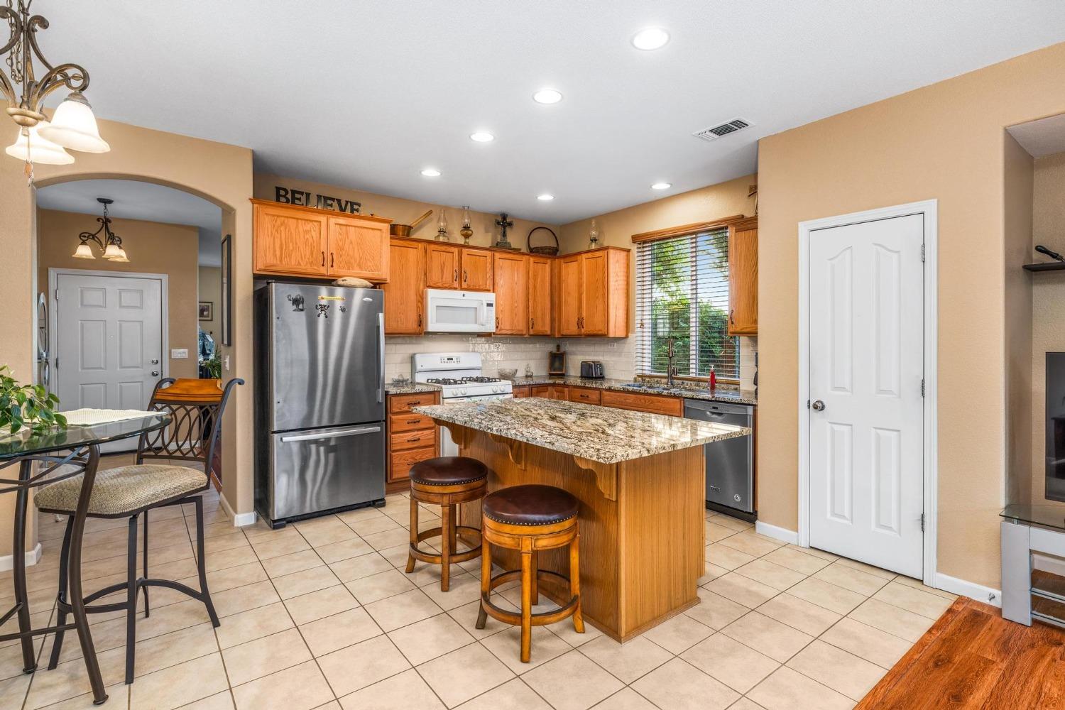 Detail Gallery Image 18 of 40 For 1725 White Mallard Ct, Gridley,  CA 95948 - 4 Beds | 2 Baths