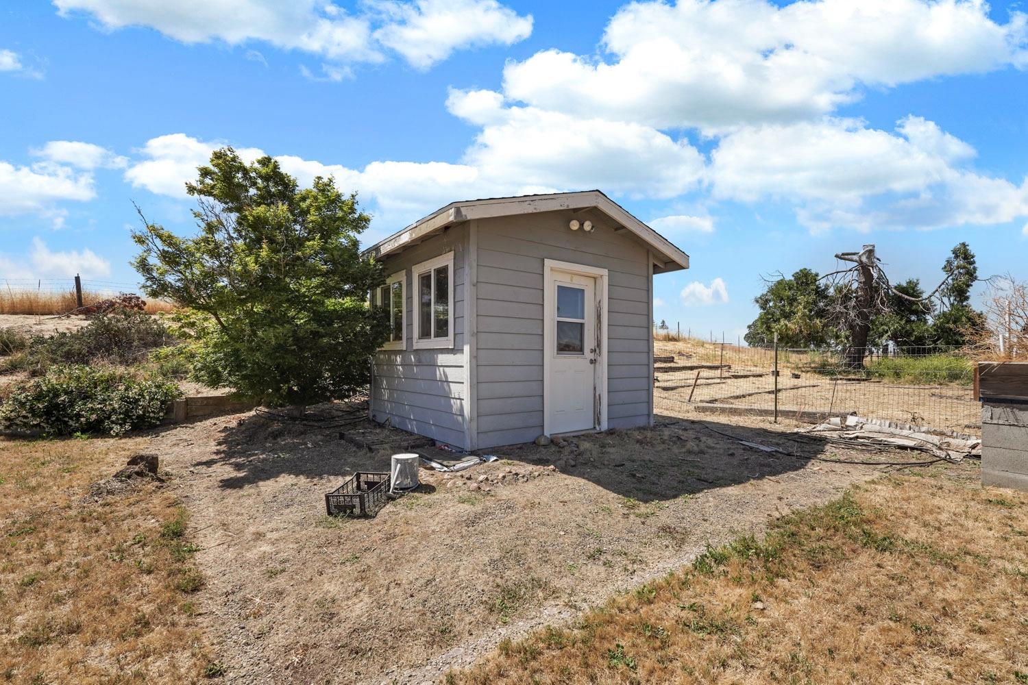 Detail Gallery Image 43 of 53 For 20389 E Liberty Rd, Clements,  CA 95227 - 4 Beds | 2/1 Baths