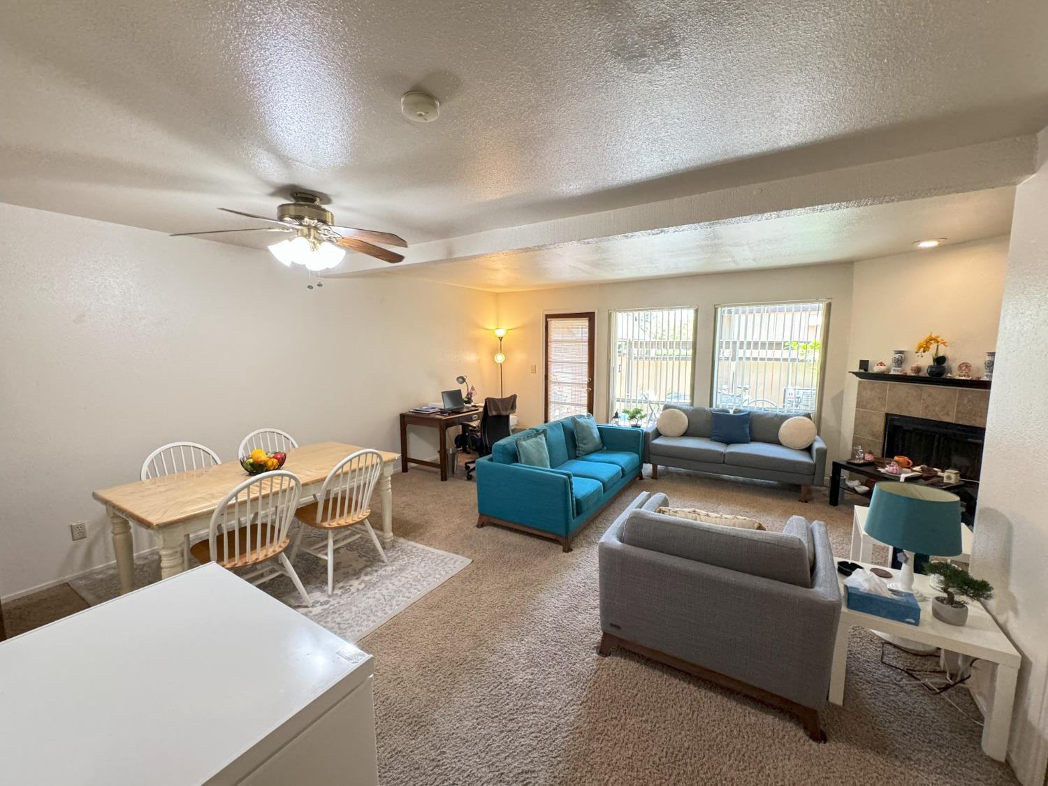 Detail Gallery Image 9 of 36 For 4701 College Oak Dr #16,  Sacramento,  CA 95841 - 2 Beds | 2/1 Baths