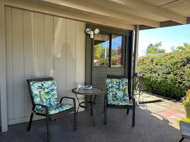 Detail Gallery Image 4 of 79 For 6949 Radiance Cir, Citrus Heights,  CA 95621 - 3 Beds | 2/1 Baths