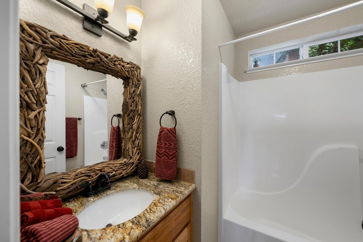 Detail Gallery Image 24 of 71 For 3175 Darby Ln, Pollock Pines,  CA 95726 - 3 Beds | 2 Baths