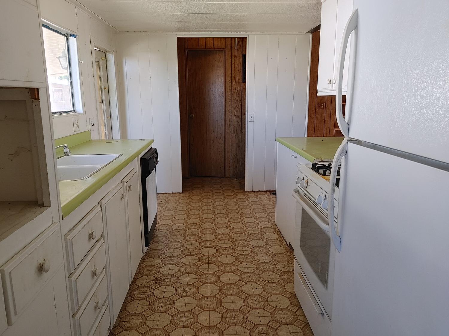 Detail Gallery Image 12 of 31 For 1155 Pease Rd 12, Yuba City,  CA 95991 - 3 Beds | 2 Baths
