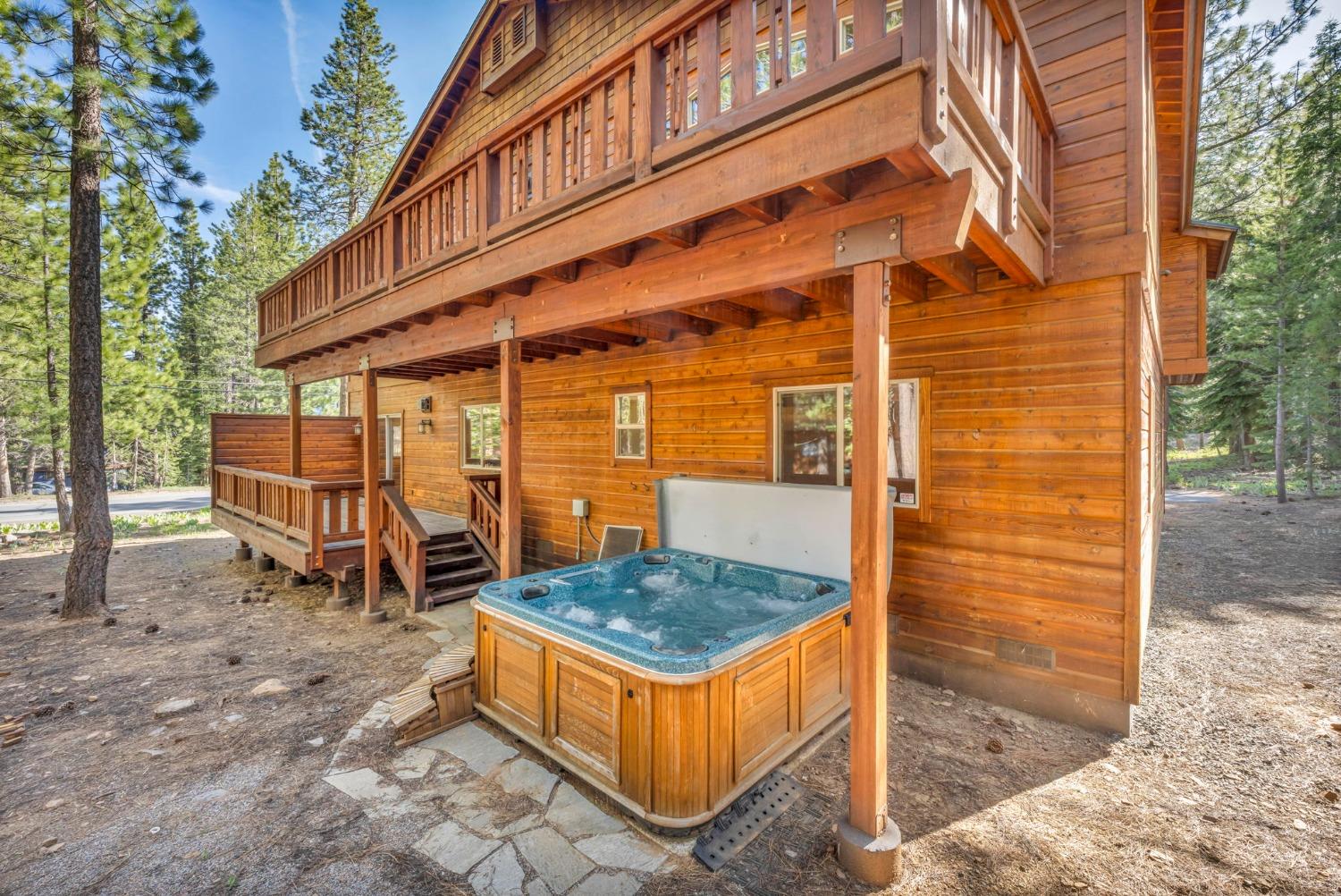 Detail Gallery Image 87 of 98 For 13940 Tyrol Rd, Truckee,  CA 96161 - 4 Beds | 3/1 Baths