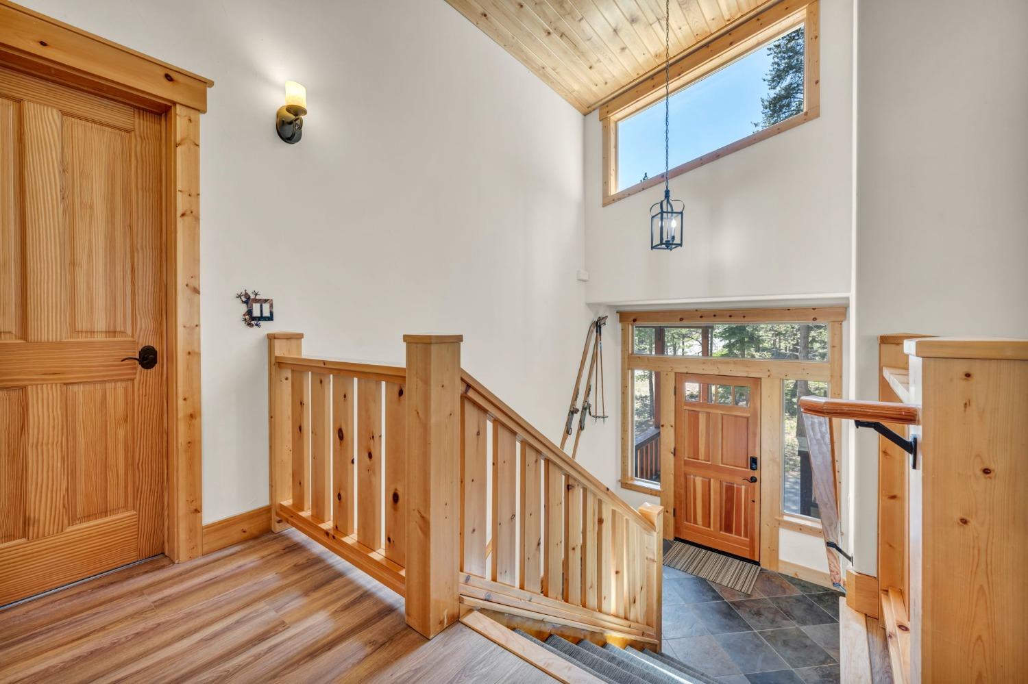 Detail Gallery Image 40 of 98 For 13940 Tyrol Rd, Truckee,  CA 96161 - 4 Beds | 3/1 Baths