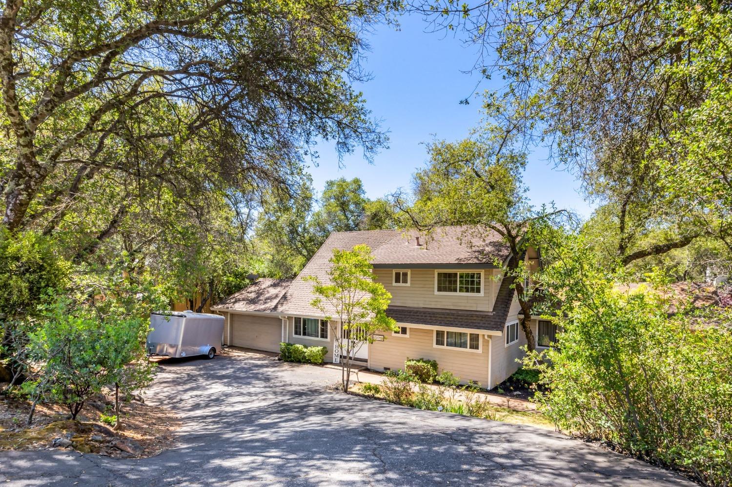 Detail Gallery Image 3 of 54 For 3630 Millbrae Rd, Cameron Park,  CA 95682 - 4 Beds | 4 Baths