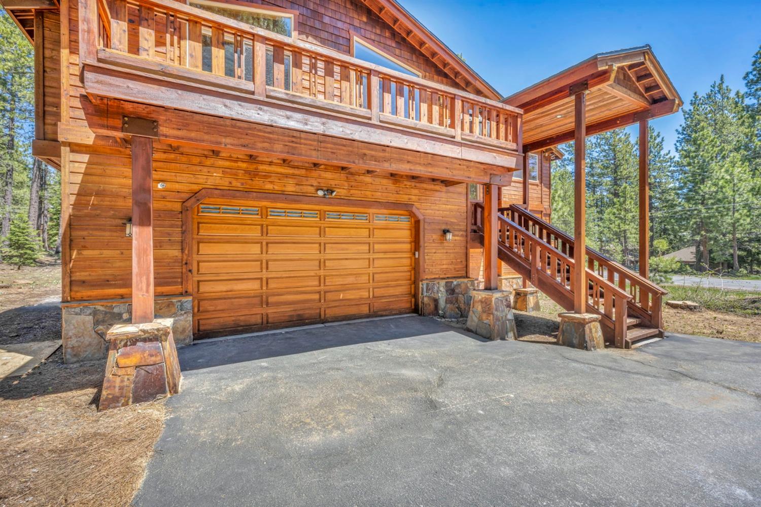 Detail Gallery Image 69 of 98 For 13940 Tyrol Rd, Truckee,  CA 96161 - 4 Beds | 3/1 Baths