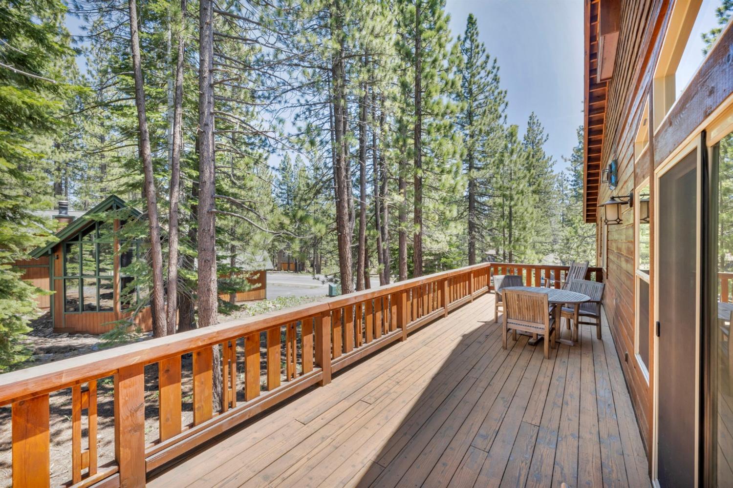 Detail Gallery Image 74 of 98 For 13940 Tyrol Rd, Truckee,  CA 96161 - 4 Beds | 3/1 Baths