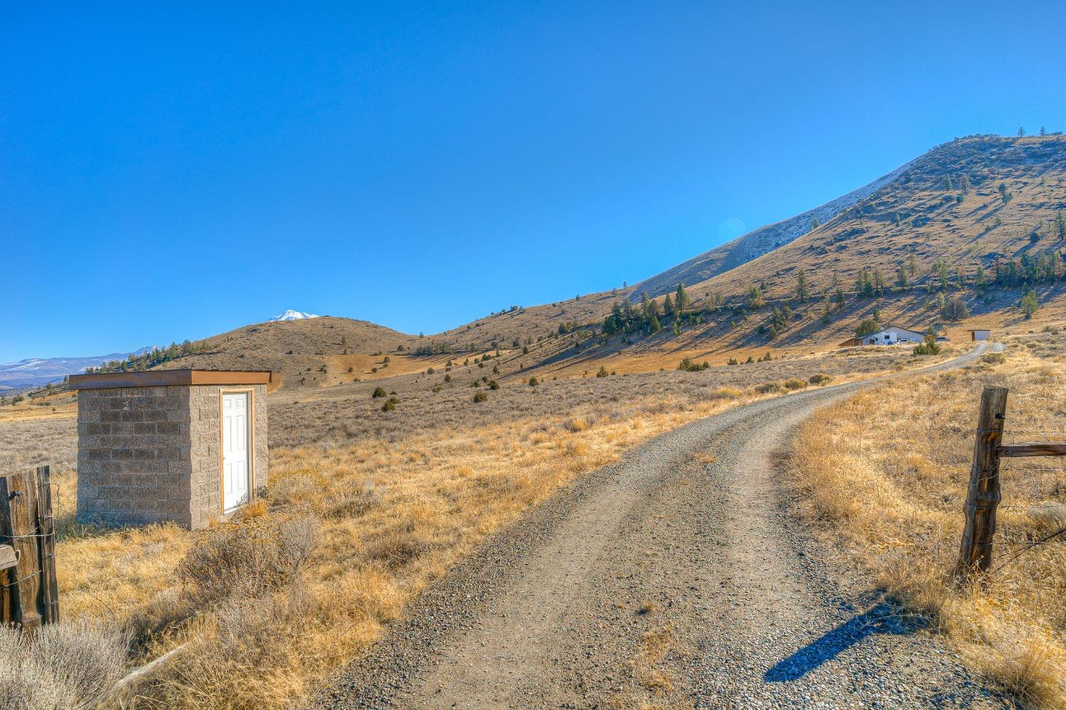 Old Hwy 99, Weed, California image 48