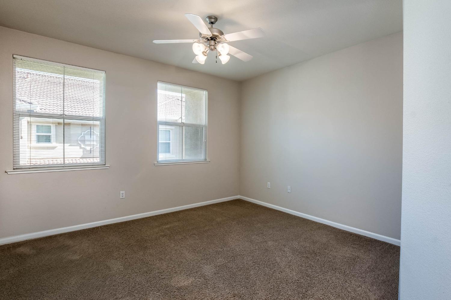 Photo #8: 224057804 Listing 