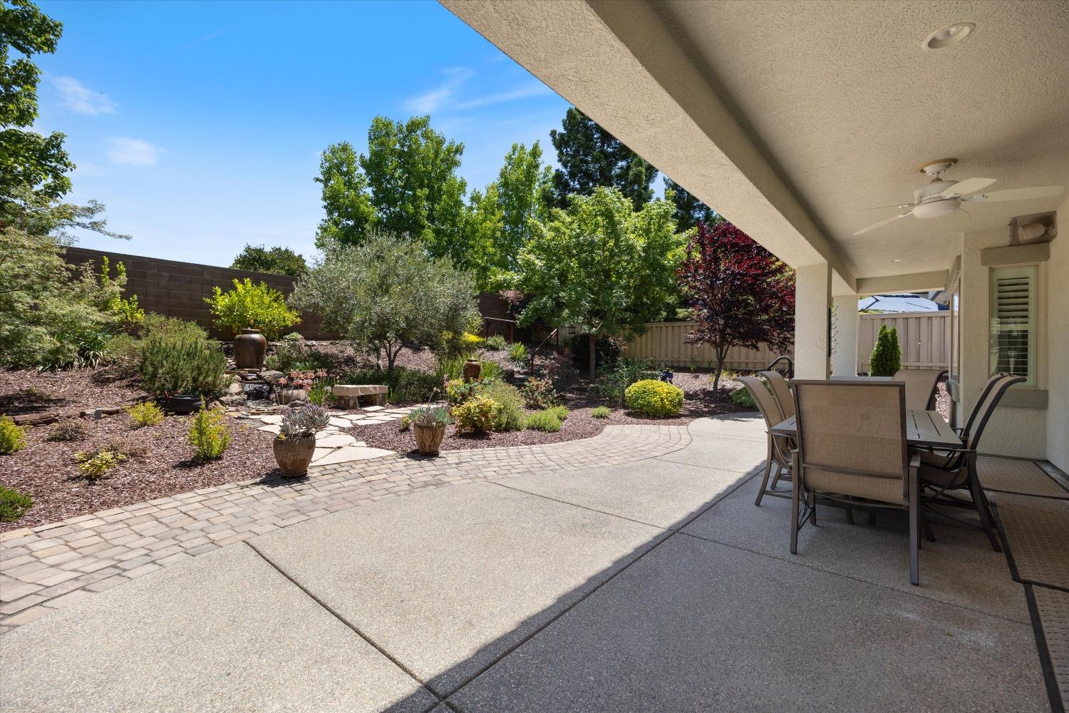 Detail Gallery Image 24 of 35 For 1349 Tallac Lane, Lincoln,  CA 95648 - 2 Beds | 2 Baths