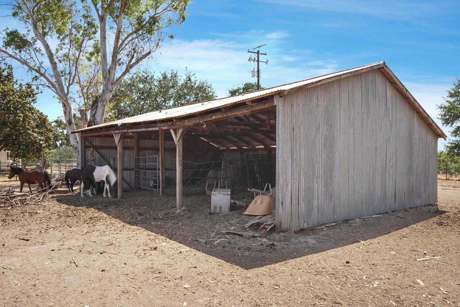 Detail Gallery Image 46 of 51 For 24950 N Mackville Rd, Clements,  CA 95227 - 4 Beds | 3 Baths