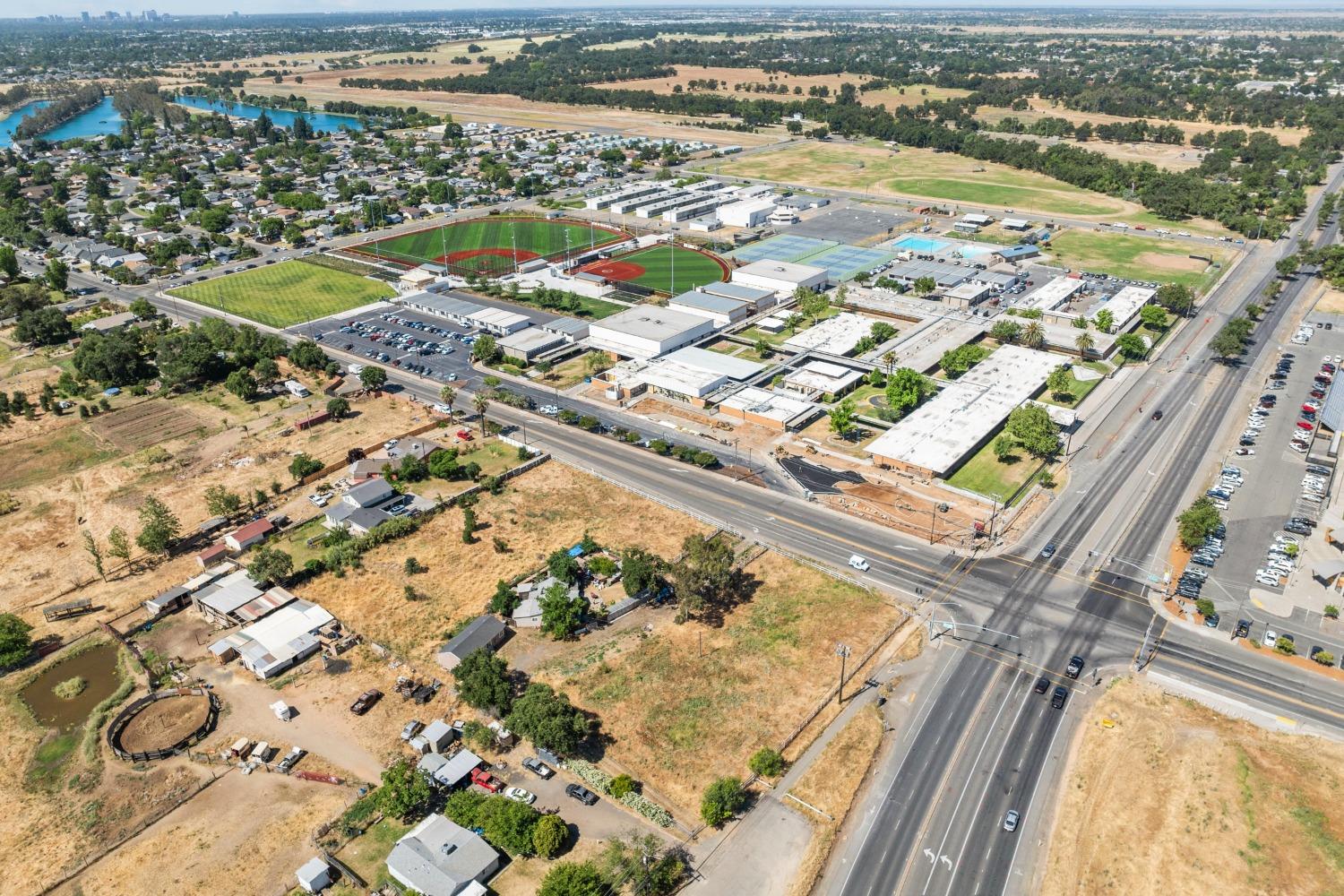 I Street, Rio Linda, California image 9