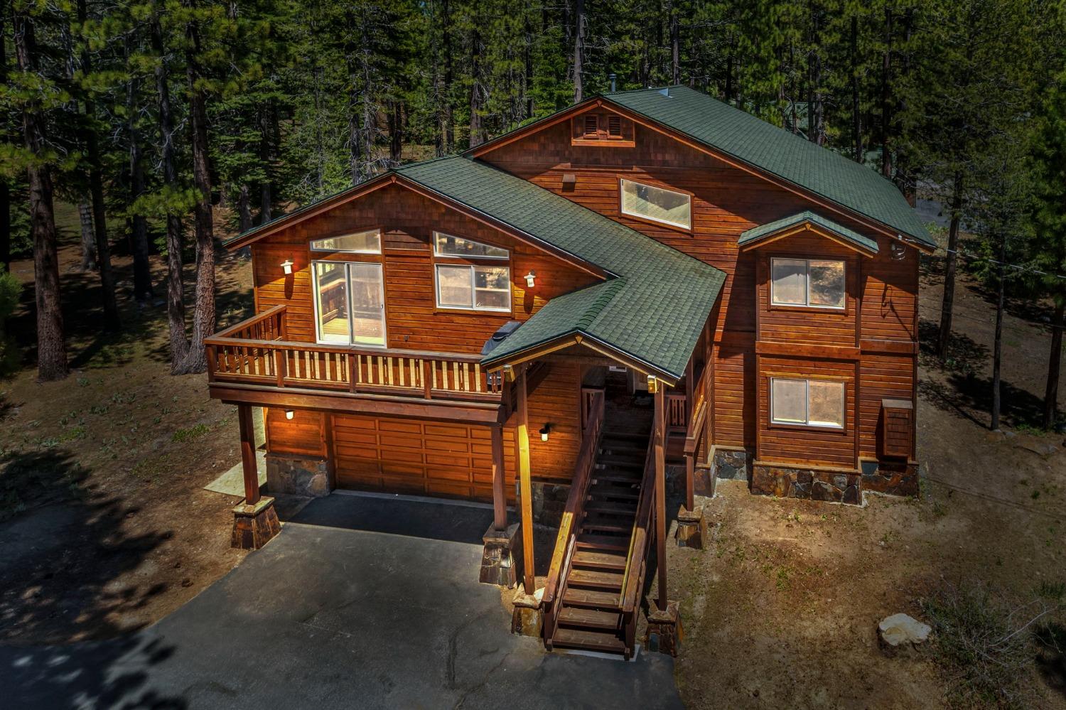 Detail Gallery Image 1 of 98 For 13940 Tyrol Rd, Truckee,  CA 96161 - 4 Beds | 3/1 Baths