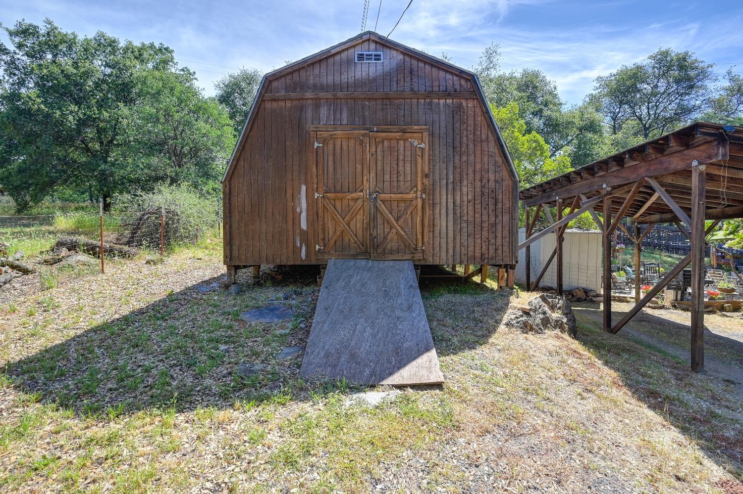 Detail Gallery Image 3 of 46 For 268 Carriage Ln, Auburn,  CA 95603 - – Beds | – Baths