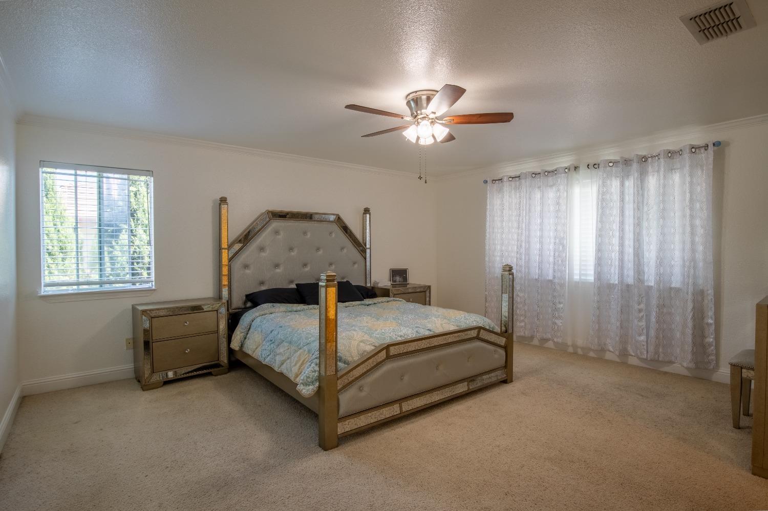 Detail Gallery Image 22 of 42 For 6520 Barnwood Ct, Citrus Heights,  CA 95621 - 4 Beds | 2/1 Baths